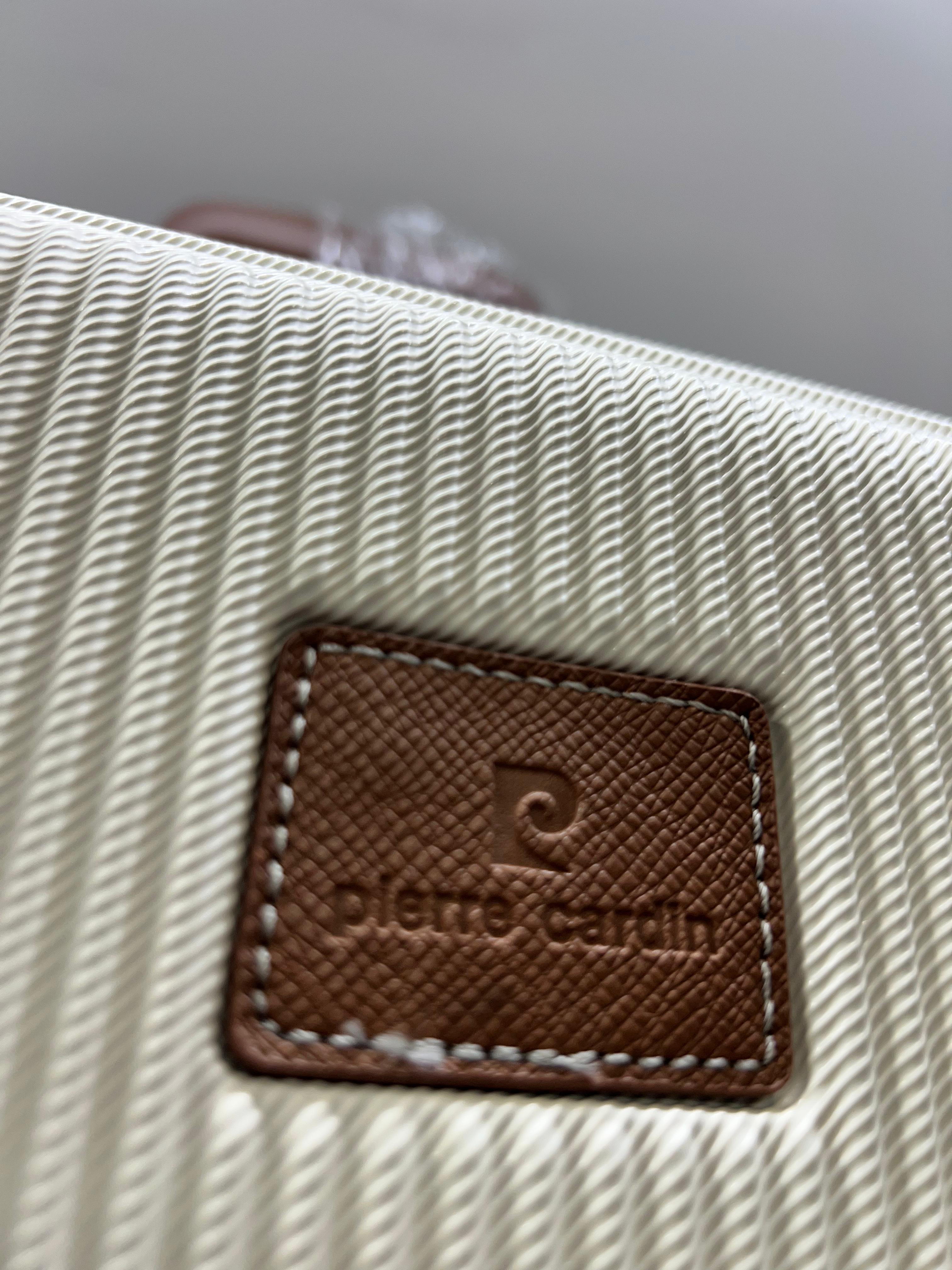 Pierre Cardin (Cream)